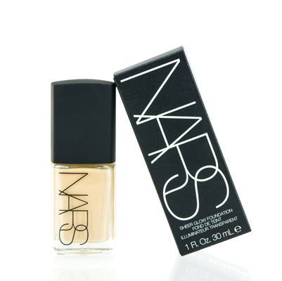 Nars Sheer Glow Foundation Light 4 Deauville