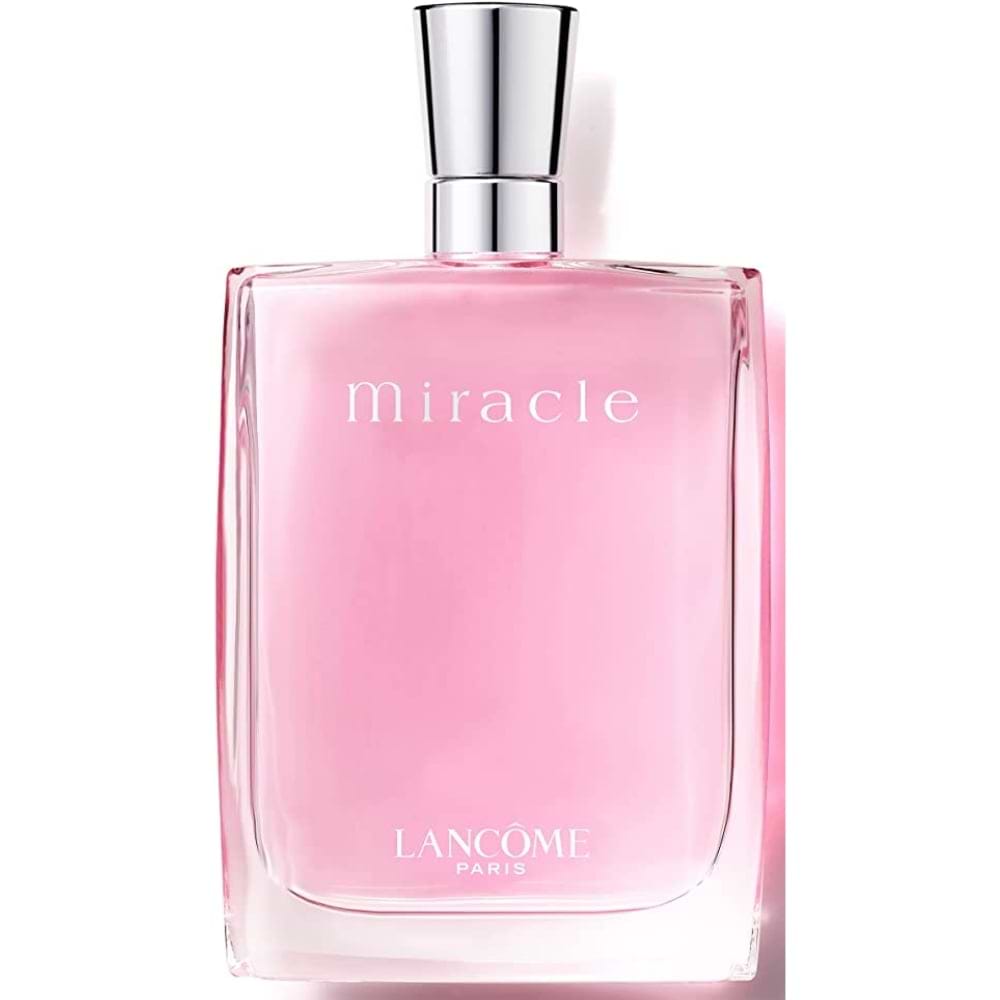 de Lancome with Your Parfum Miracle Self True Eau Unleash