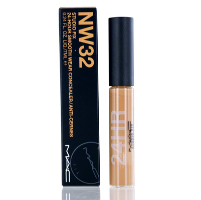 Mac Cosmetics studio Fix 24 Hour Smooth Wear Concealer Nc32